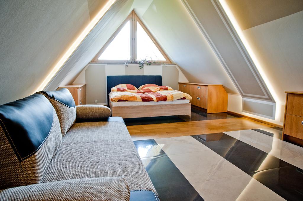 Apartamenty Toporowa Cyrhla Zakopane Bilik gambar