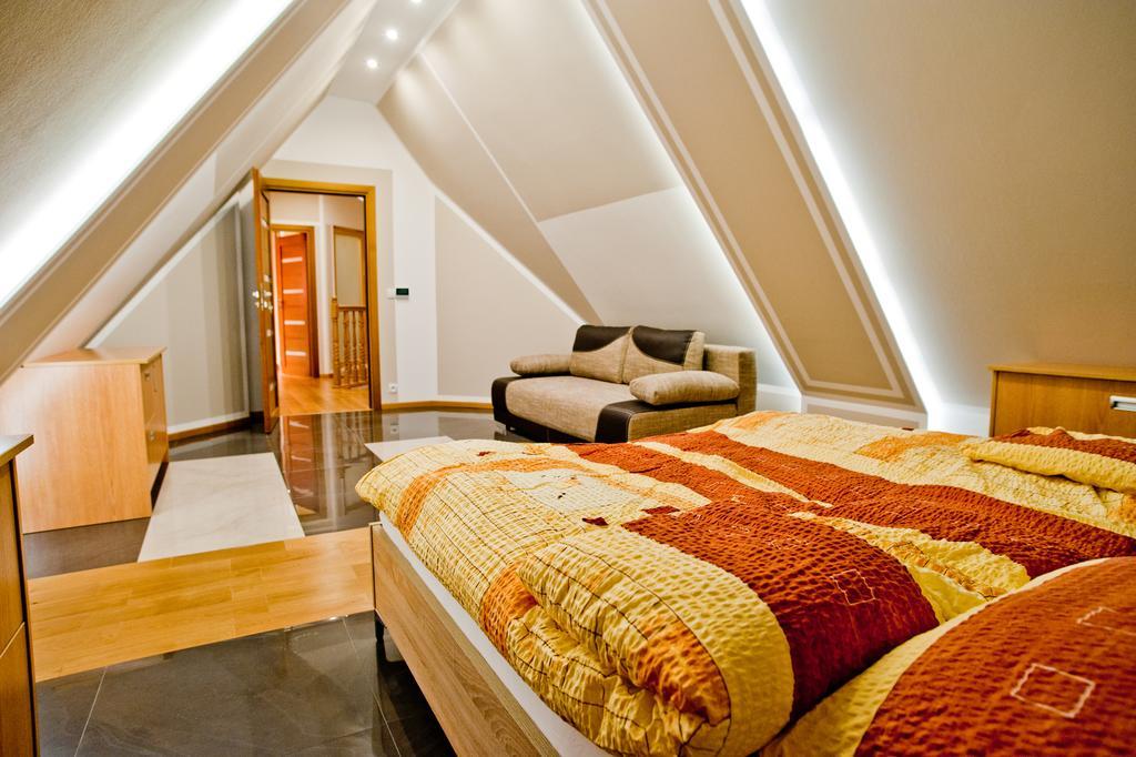 Apartamenty Toporowa Cyrhla Zakopane Bilik gambar